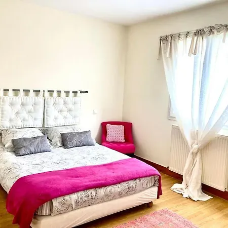 Maison Au Calme 100m2 *